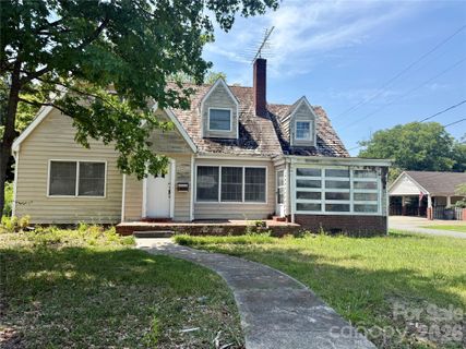 1400 Central Drive active home in Jackson Park, Kannapolis, NC