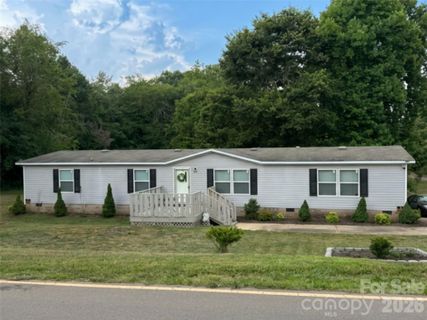 2246 Emerald Mine Road