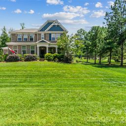 210 Lord Dunluce Street