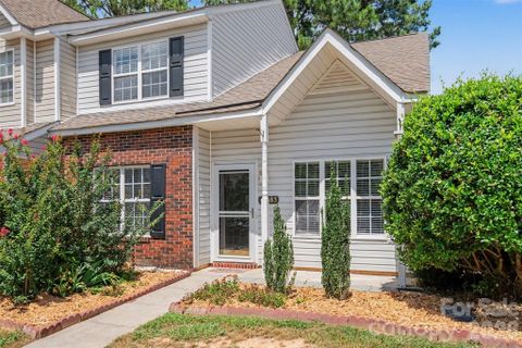 Homes in Maplecrest, Charlotte