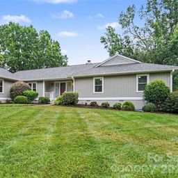 8225 Strawberry Lane