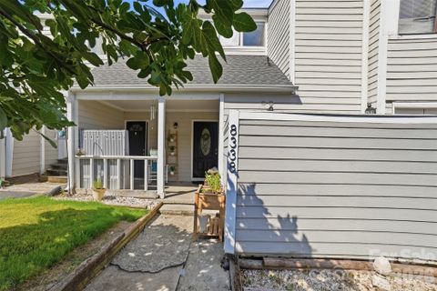 8338 Cricket Lake Drive active home in Raintree, Charlotte, NC