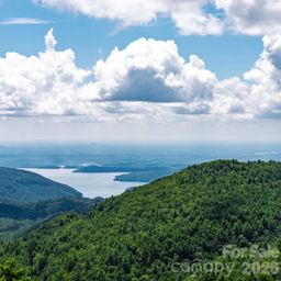315 Jocassee Trail