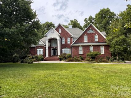 1220 Grun Augen Drive