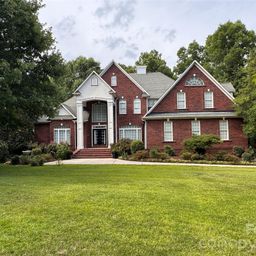 1220 Grun Augen Drive