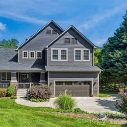 8 Old Farm House Road