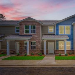 1614 Ct Brooks Circle