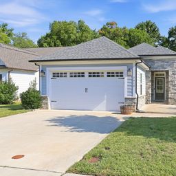 2612 Poplar Cove Drive