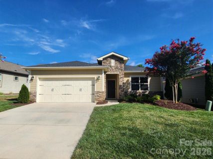 4843 Looking Glass Trail active home in Trilogy Lake Norman, Denver, NC