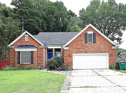 Homes in The Heathers, Matthews