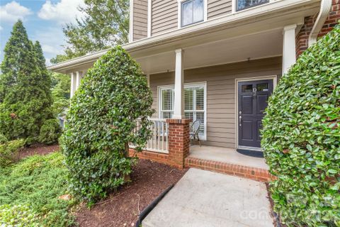 2000 Euclid Avenue active home in Dilworth, Charlotte, NC