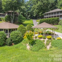 323 Hawks Crest Drive