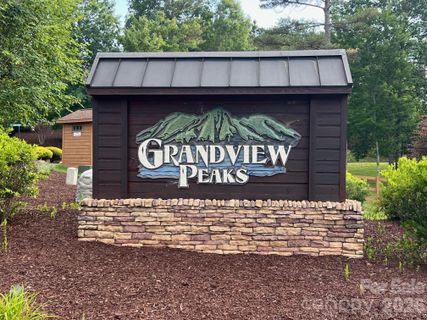 49 Trillium Trail active home in Grandview Peaks, Nebo, NC