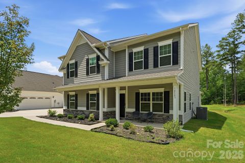 14503 Holbrooks Road active home in Vermillion, Huntersville, NC
