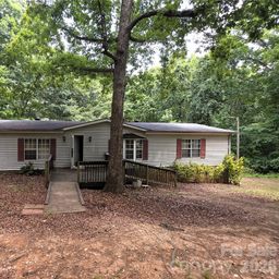 1340 Bowling Green Drive