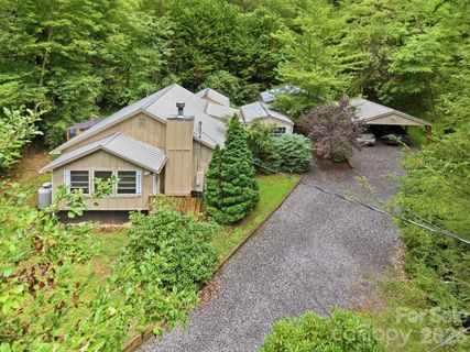98 Secluded Cove