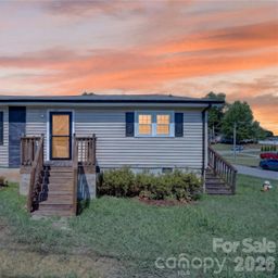 893 7th Street Drive