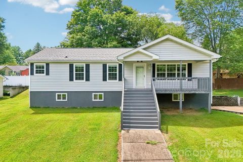 119 E Meadow Lane