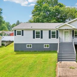 119 E Meadow Lane