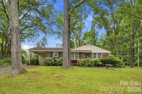 610 Laurel Court