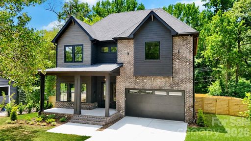 4900 Gilmore Drive sold home in Selwyn Park, Charlotte, NC