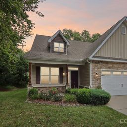 11 Eagle Pointe Way