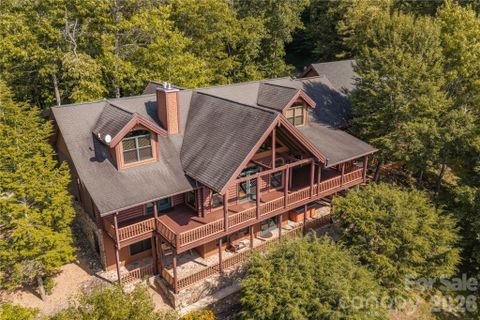 925 Appalachian Way