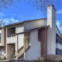 7345 Winery Lane