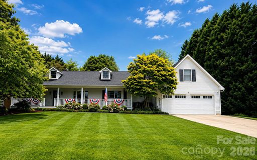 567 Canvasback Road active home in Woodland Hills, Mooresville, NC