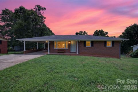 2671 Terrace Drive