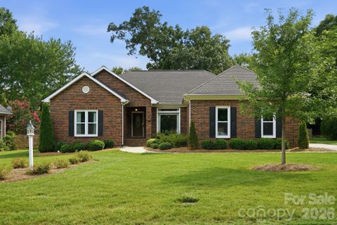 Homes in Stevens Mill, Matthews