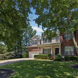 402 Abercairn Way