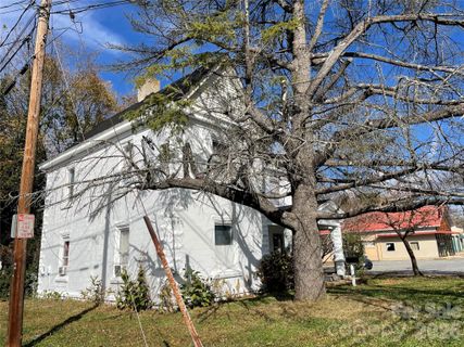 1500 N Main Street