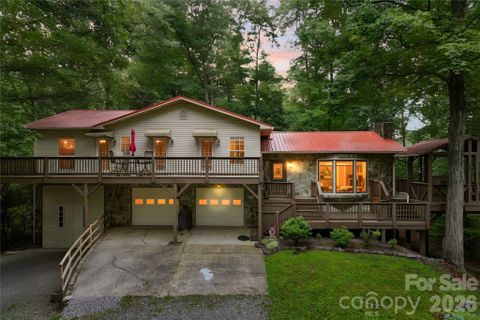 Homes in Lake Hondah, Brevard