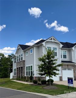 14618 Tamarack Drive pending home in Porters Row, Charlotte, NC