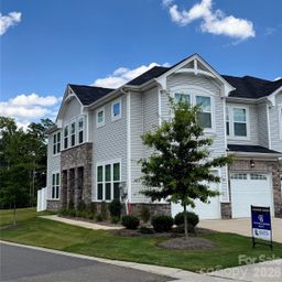 14618 Tamarack Drive
