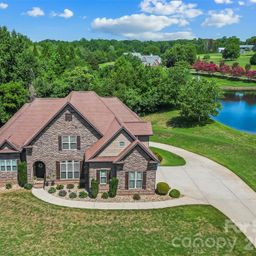 5895 Bakers Point