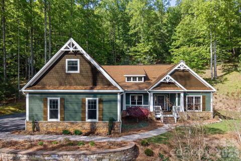 455 Blue Mist Way active home in Avery Park, Arden, NC