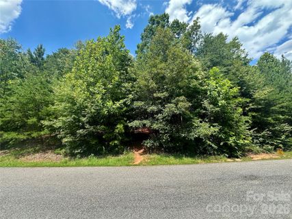 239 Donsdale Drive pending home in Donsdale, Statesville, NC