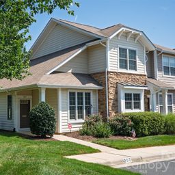 207 Dawn Mist Lane