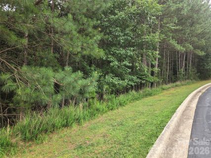5582 Bridgewater Drive active home in Anchors Landing, Granite Falls, NC