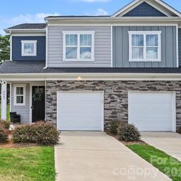 2647 Ruby Dixon Crossing Drive