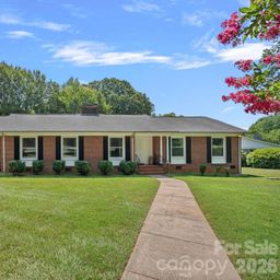 1600 Woodberry Road