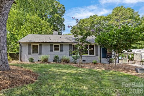 3443 Airlie Street active home in Shamrock Gardens, Charlotte, NC