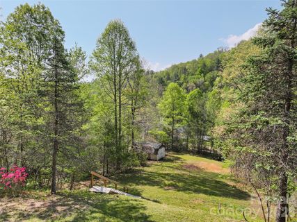 144 Bent Pine Drive active home in Twin Oaks Estate, Waynesville, NC