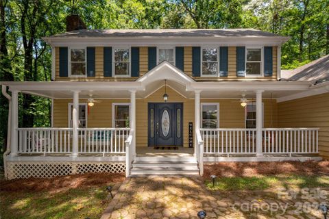 909 Woodland Forest Drive