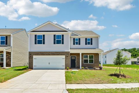 4559 Harris Elliot Road active home in Clark Creek Landing, Lincolnton, NC