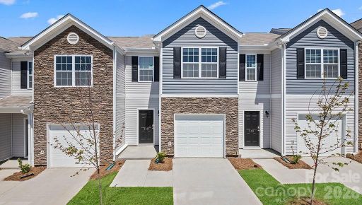 3273 Ora Smith Road active home in Clark Creek Landing, Lincolnton, NC