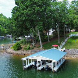 8470 Marina Lane