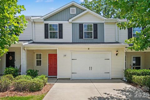 3337 Ellingford Road active home in Paw Creek Village, Charlotte, NC